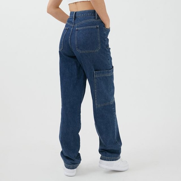 BDG Kate High-Waisted Baggy Cargo Jean - Picture 2 of 4